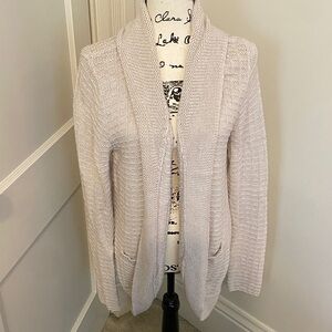 GAP Women's Light Beige Cardigan Sweater